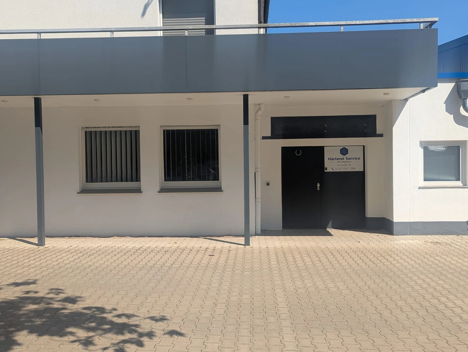 CNC Fräswerkzeuge in der Fabrik - Industrieller CNC Fräser 